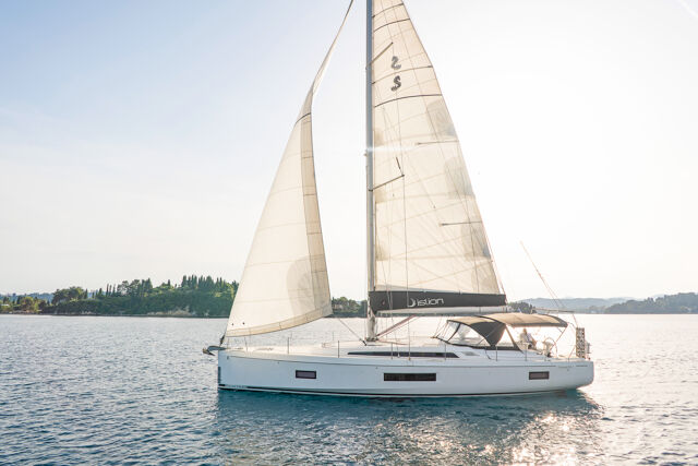 Oceanis 51.1 - 5 + 1 cab. Spyros